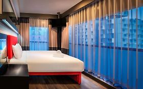 Essence Hotel Carlton